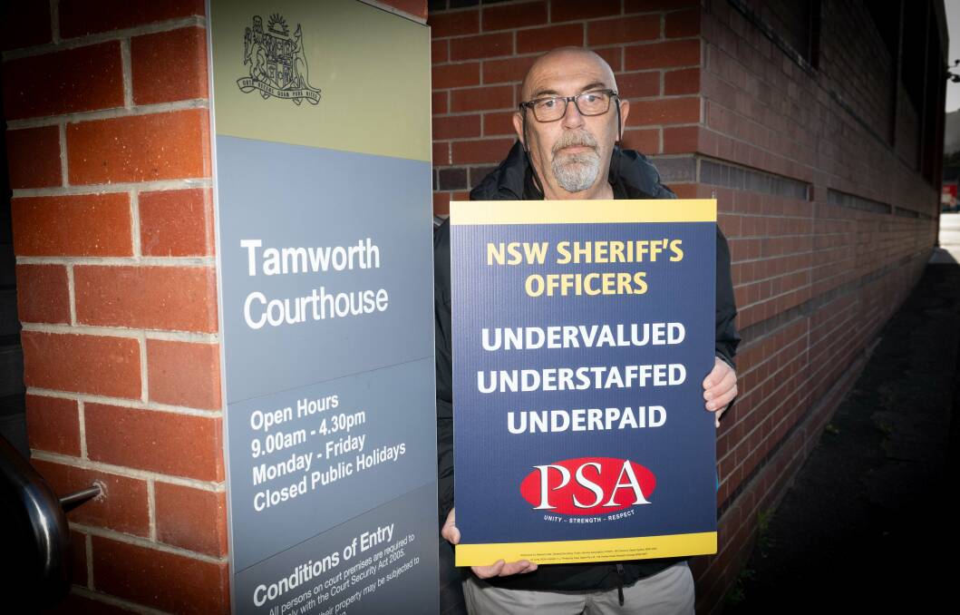 Public Service Association (PSA) organiser Stephen Mears says Sheriff's low salary level was hindering not only staff retention levels but also recruiting. Picture by Peter Hardin