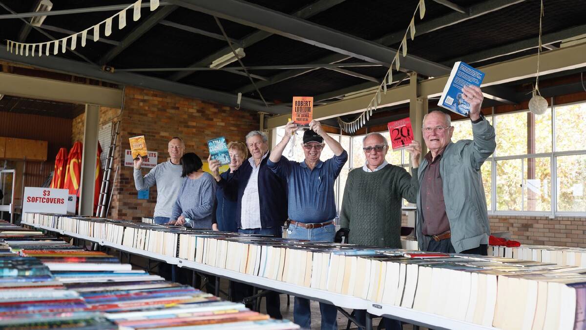 Members and Volunteers of Armidale Central Rotary Club at their annual Book Fair,
now in its 25th year. Picture supplied